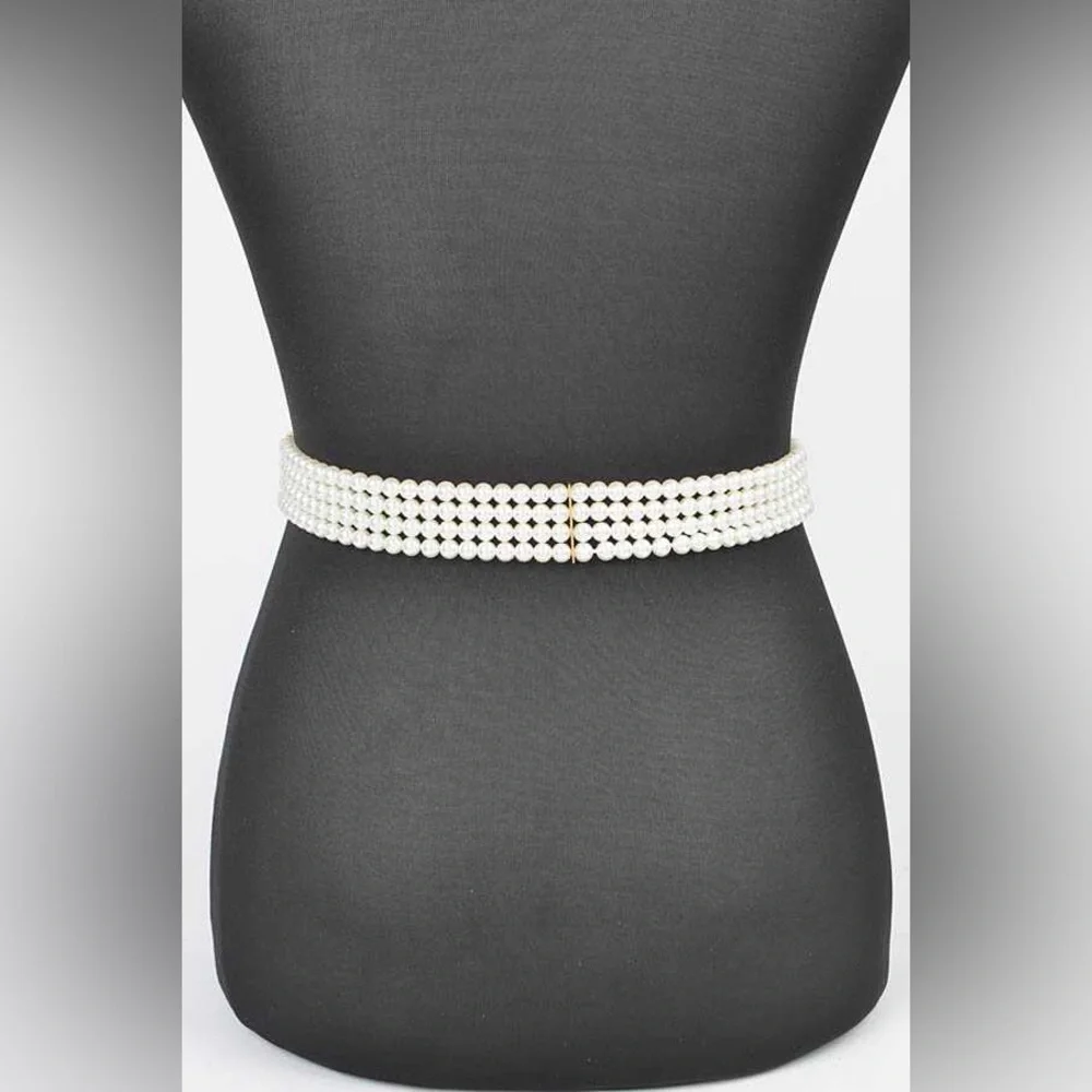 Elegant Freshwater Pearl Embellished Statement Belt